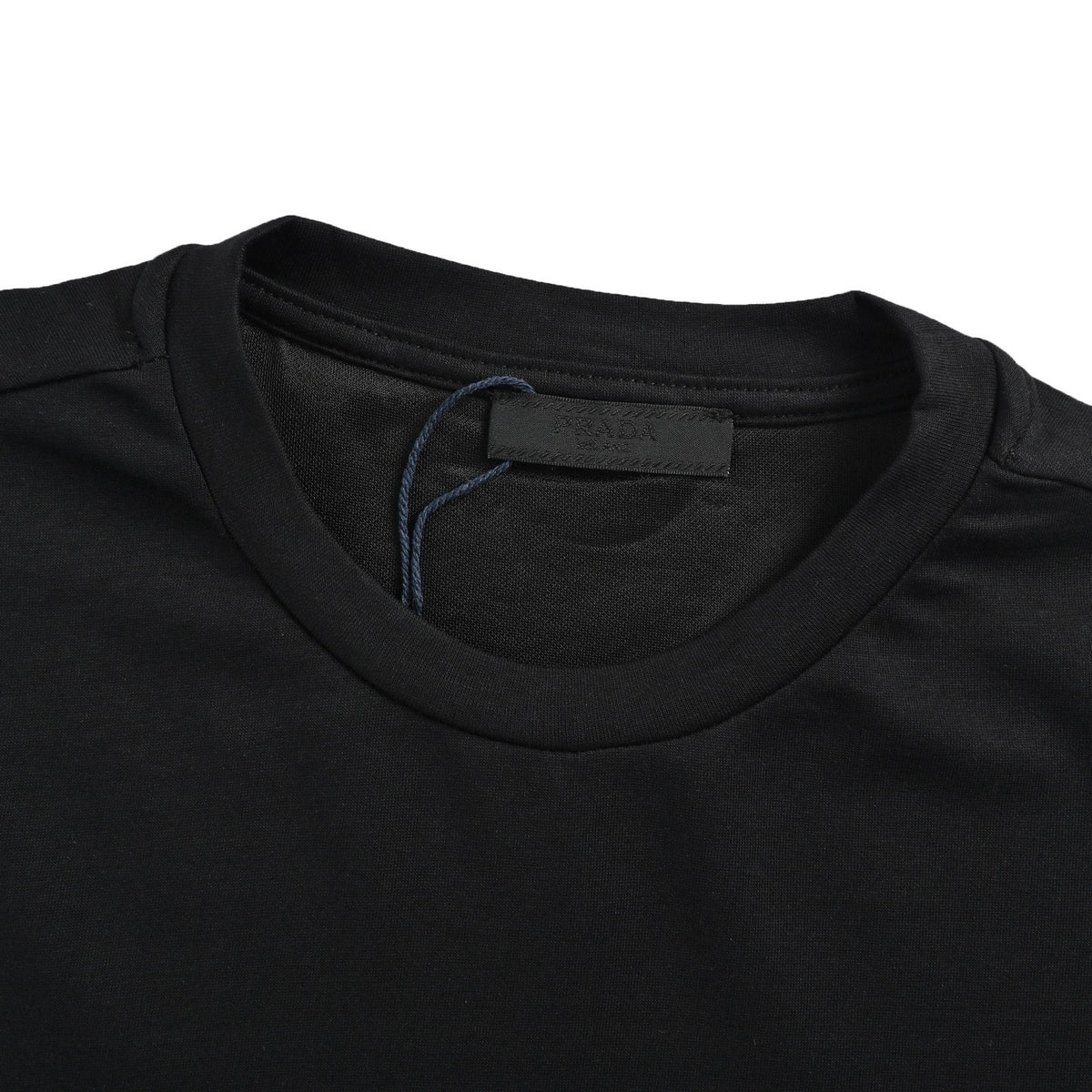 Prada 26ss short sleeves with small logo embroidery on the chest