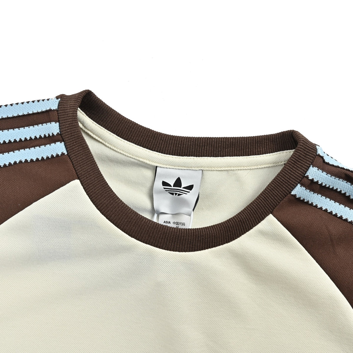 Adidas clover embroidered three-bar short sleeves
