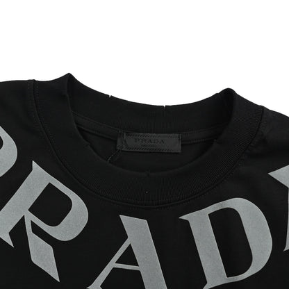Prada 26ss flocked letter print short sleeves
