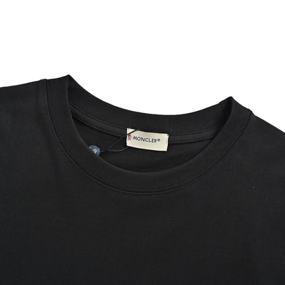 Moncler/muzzle 26ss short sleeves with three-color embroidery small logo on the chest