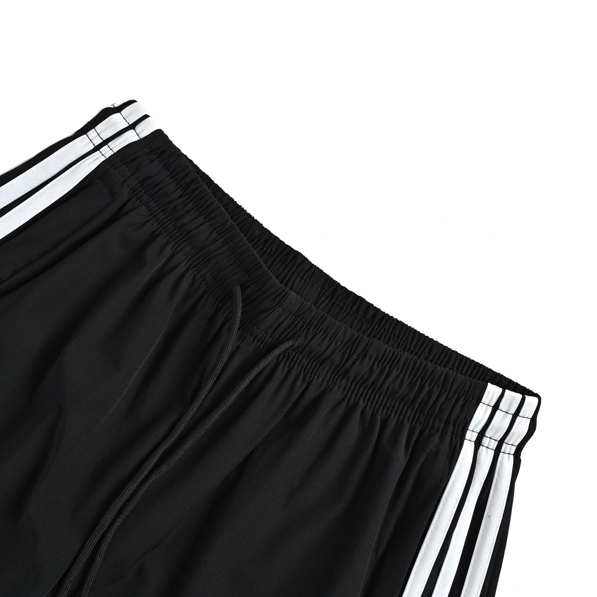Adidas clover web shorts