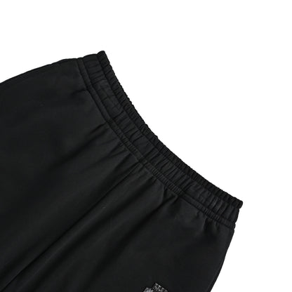 Balenciaga/Balanciaga Manchester United badge embroidered shorts