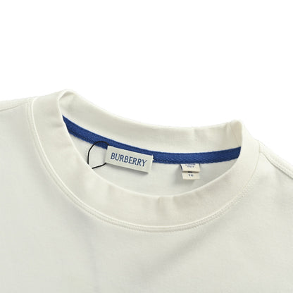 Burberry long-sleeved T-shirt with small logo on the chest