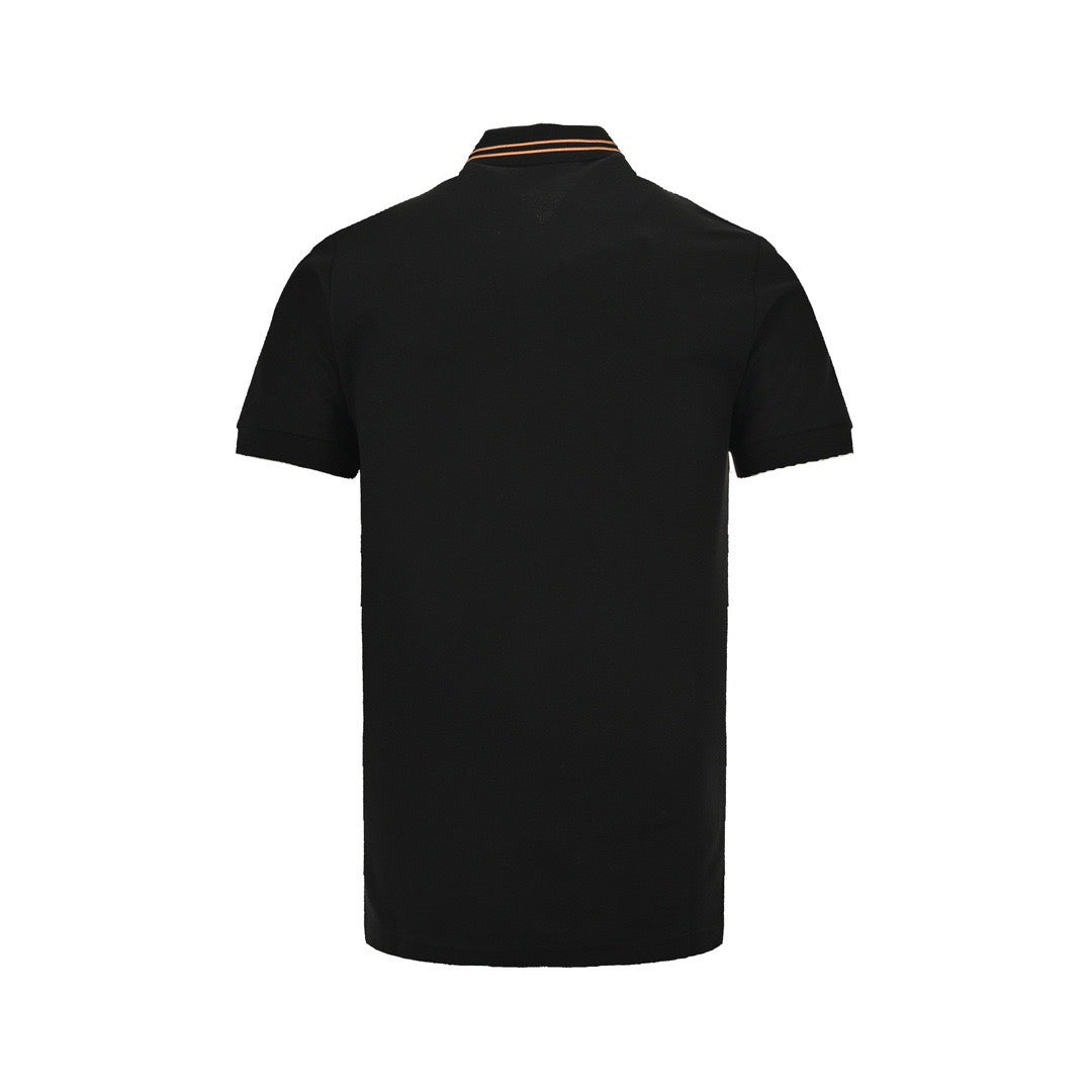 Burberry neckline war horse embroidered Polo short sleeves