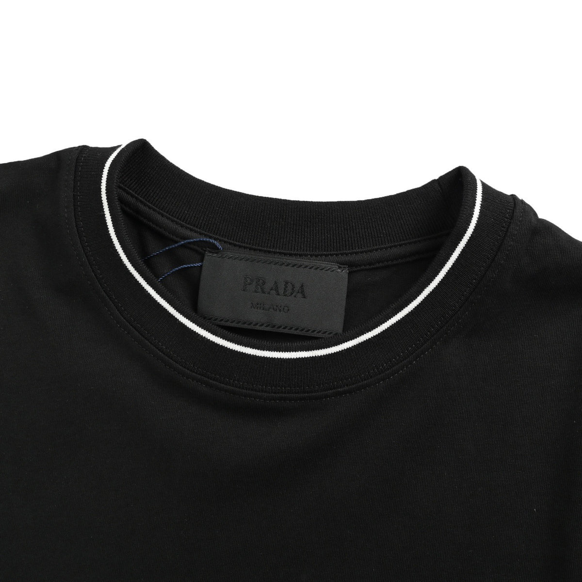 Prada 24ss triangle marked line pocket short sleeves
