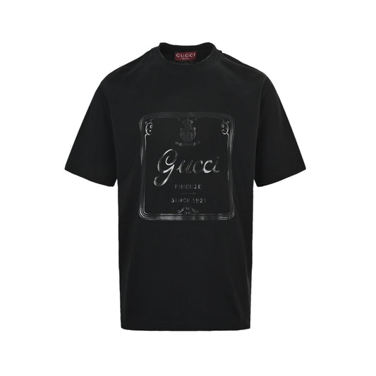 Gucci large printed short sleeves on the chest