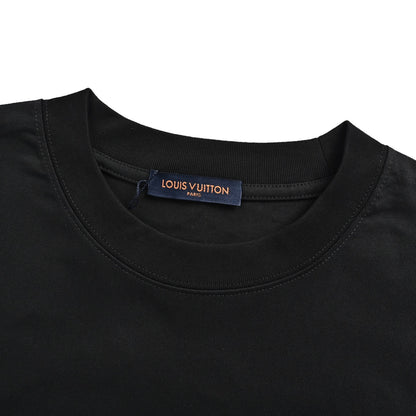 Louis Vuitton hollow tatami embroidered round neck short sleeves on the back