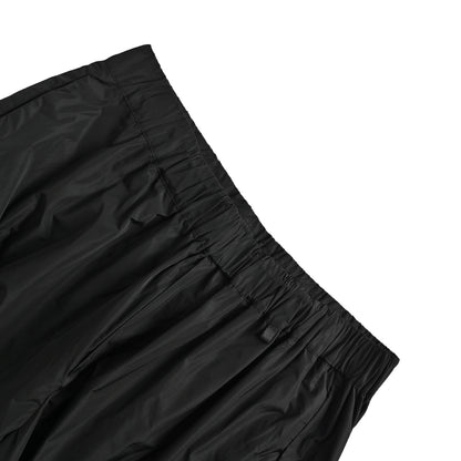 Moncler/Mask logo patch pocket shorts