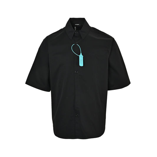 We11 Done short-sleeved shirt with colorful letter print on the back