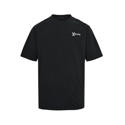 Louis Vuitton short sleeves with embroidered letters on the front and back