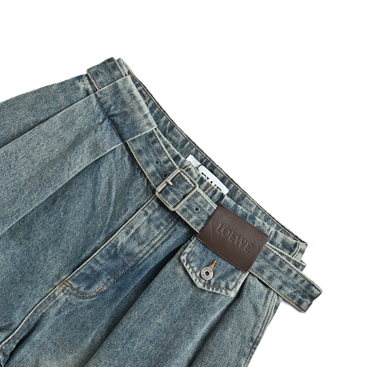 Loewe/Luo Yiwei 26ss leather brand tips scimitar loose jeans
