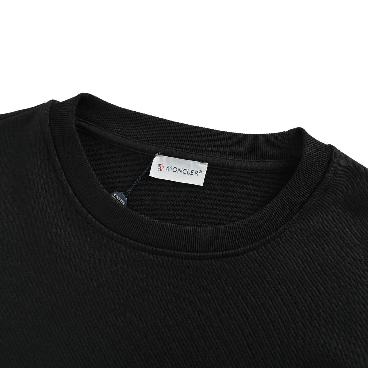 Moncler/Mongolian little monster hair transplanted embroidered badge round neck sweatshirt