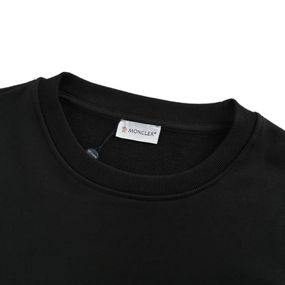 Moncler/Mongolian little monster hair transplanted embroidered badge round neck sweatshirt