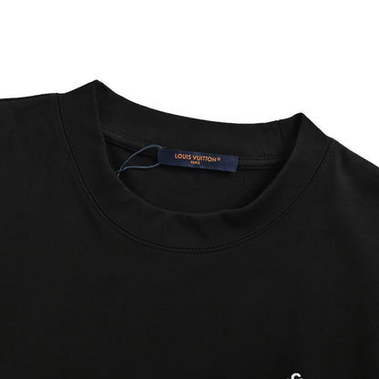 Louis Vuitton pin short sleeves