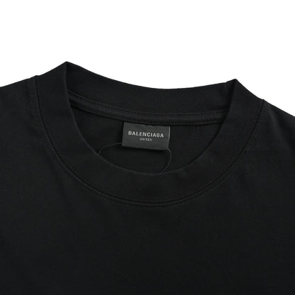 Balenciaga short sleeves with three-dimensional embroidered letters on the chest