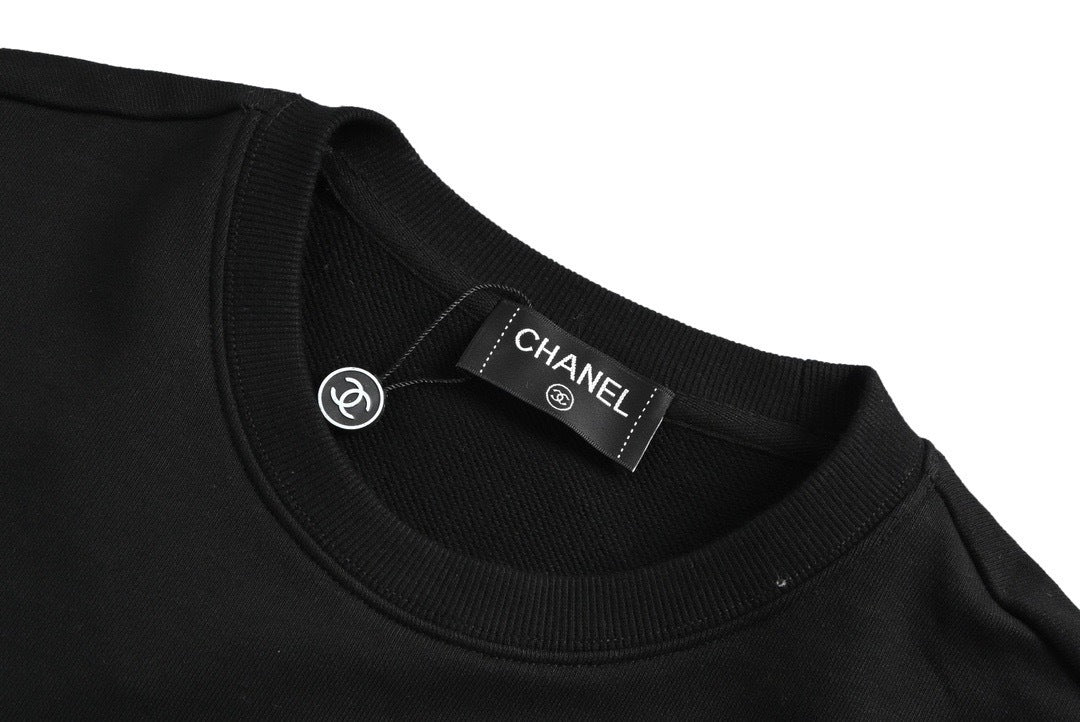 Chanel 21ss classic embroidered double C round neck sweatshirt