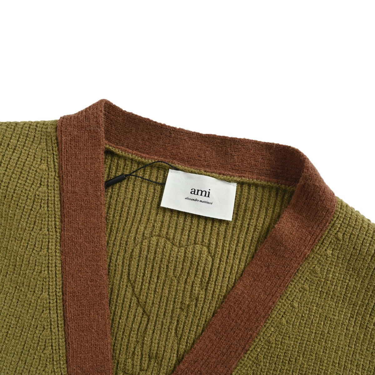 Ami 25Fw cardigan sweater with towel embroidered love on the back