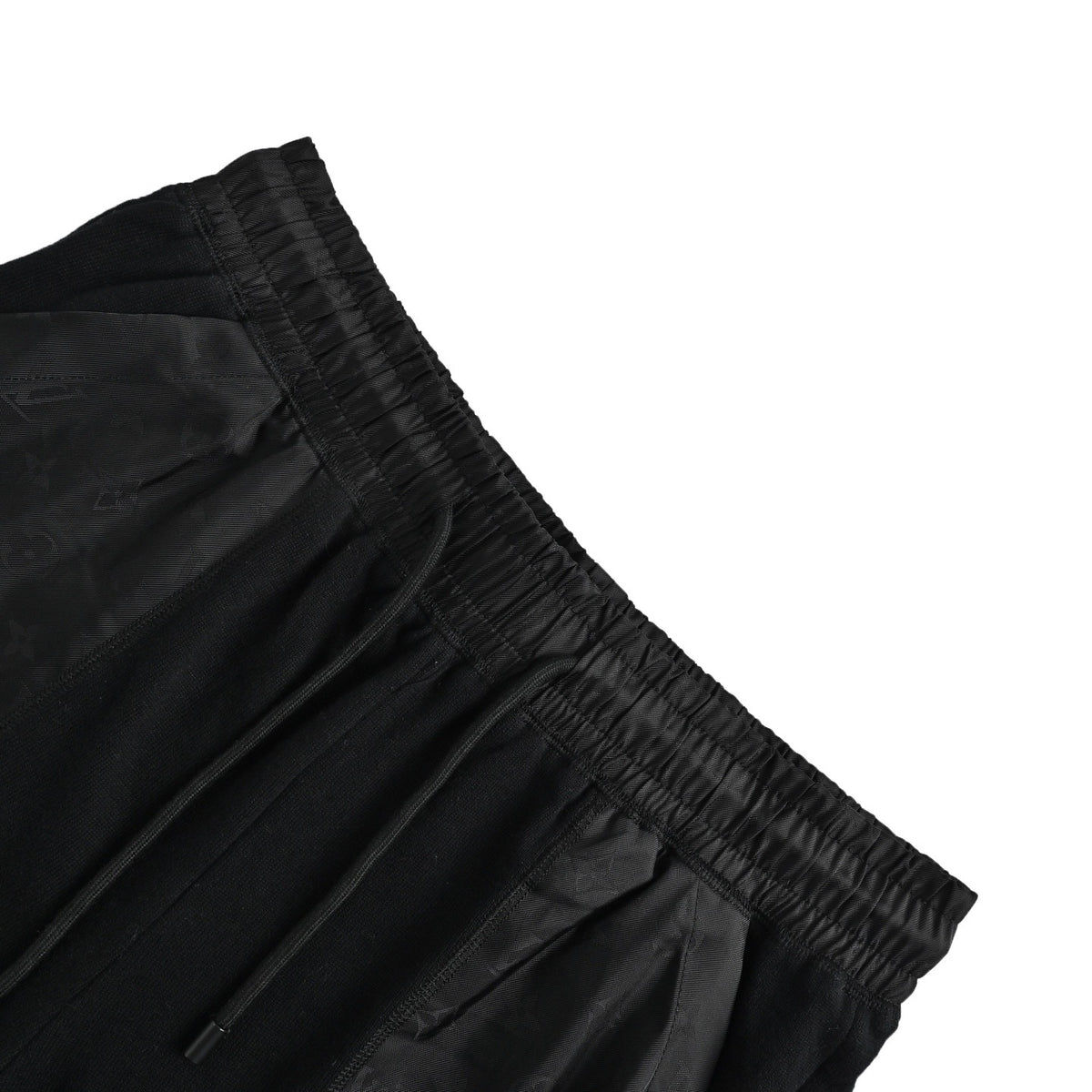 Louis Vuitton presbyopic nylon patch pocket knitted shorts