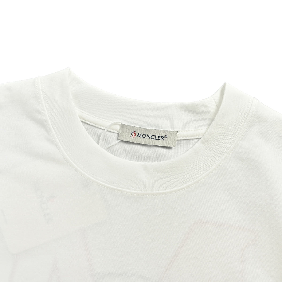 Moncler/muzzled back large M patch embroidered round neck short sleeves