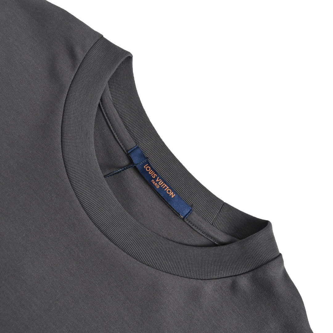 Louis Vuitton classic chest embroidered small label short sleeves