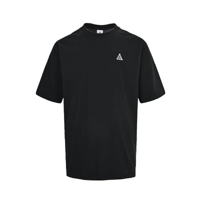 NIKE ACG short sleeves with villain print on the back