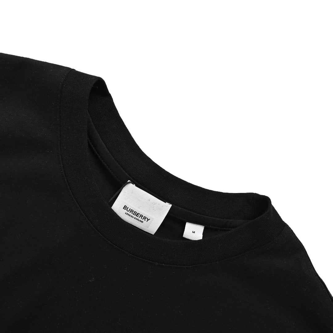 Burberry classic TB embroidered small label short sleeves