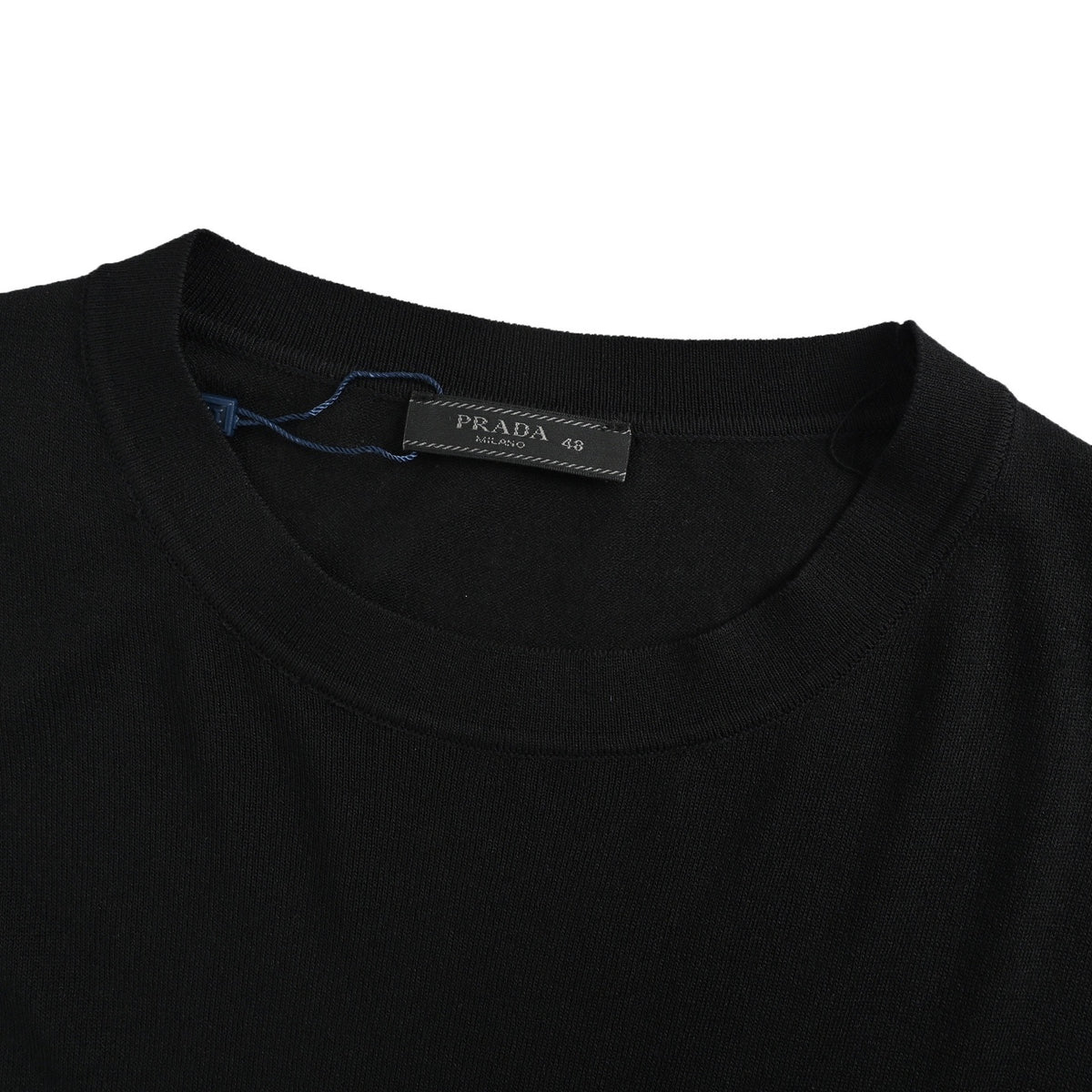 Prada knitted short sleeves with logo embroidered on the chest