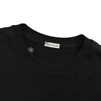 Moncler/muzzle short sleeves with black label logo embroidered on the chest