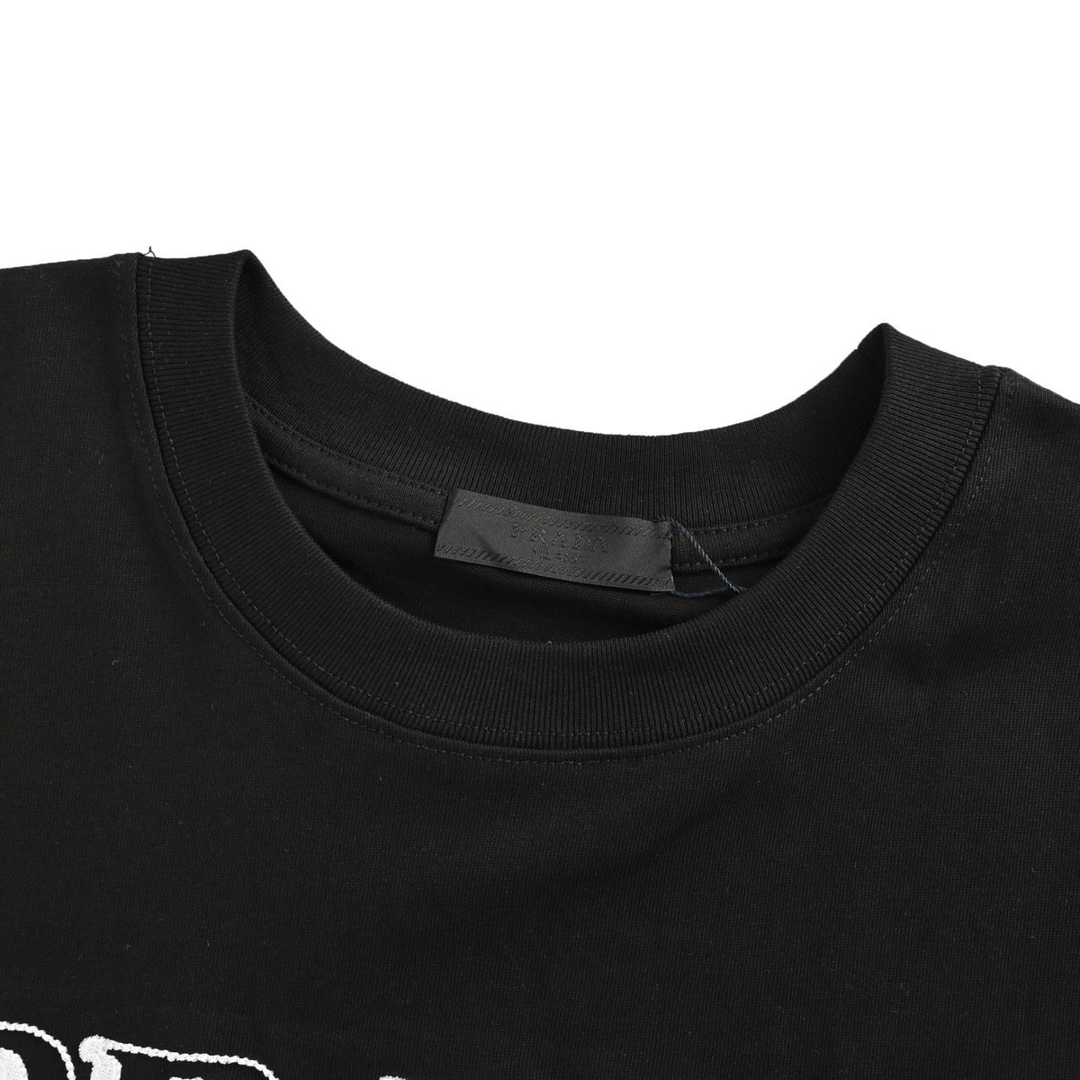 Prada 25ss shadow letter embroidered short sleeves