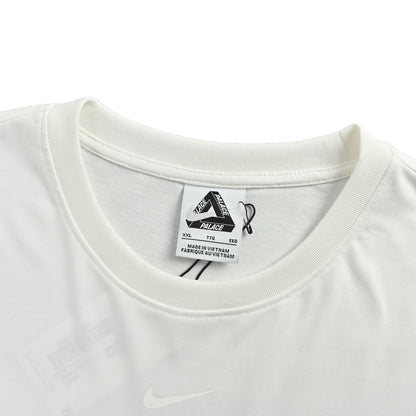 NIKE & PALACE joint city limited short sleeves