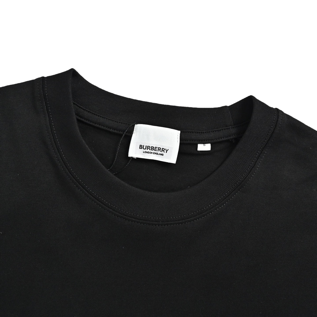 Burberry round neck short sleeves with war horse logo embroidery on the chest