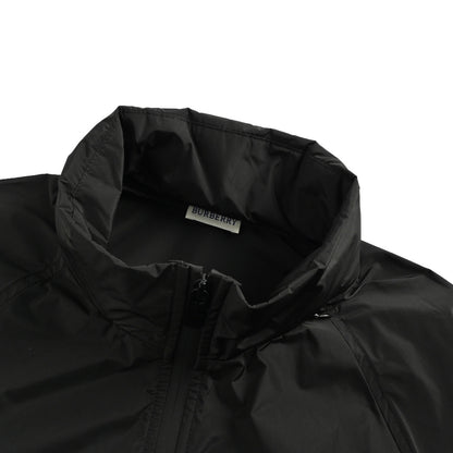 Burberry 25Fw solid color hidden hood jacket with horse embroidery on the back