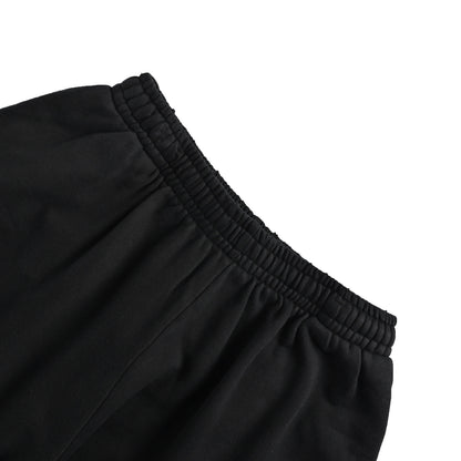 We11 Done gothic lettering printed loose shorts