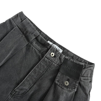 Loewe/Luoyiwei leather patch scimitar jeans