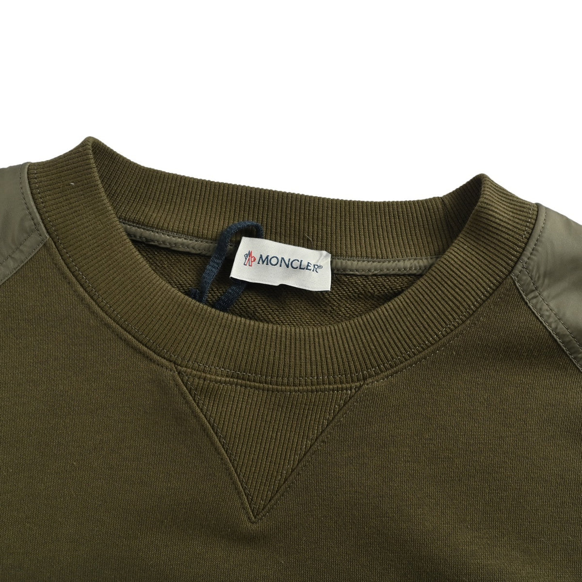 Moncler/muzzled patchwork sleeve pockets and round neck sweatshirt