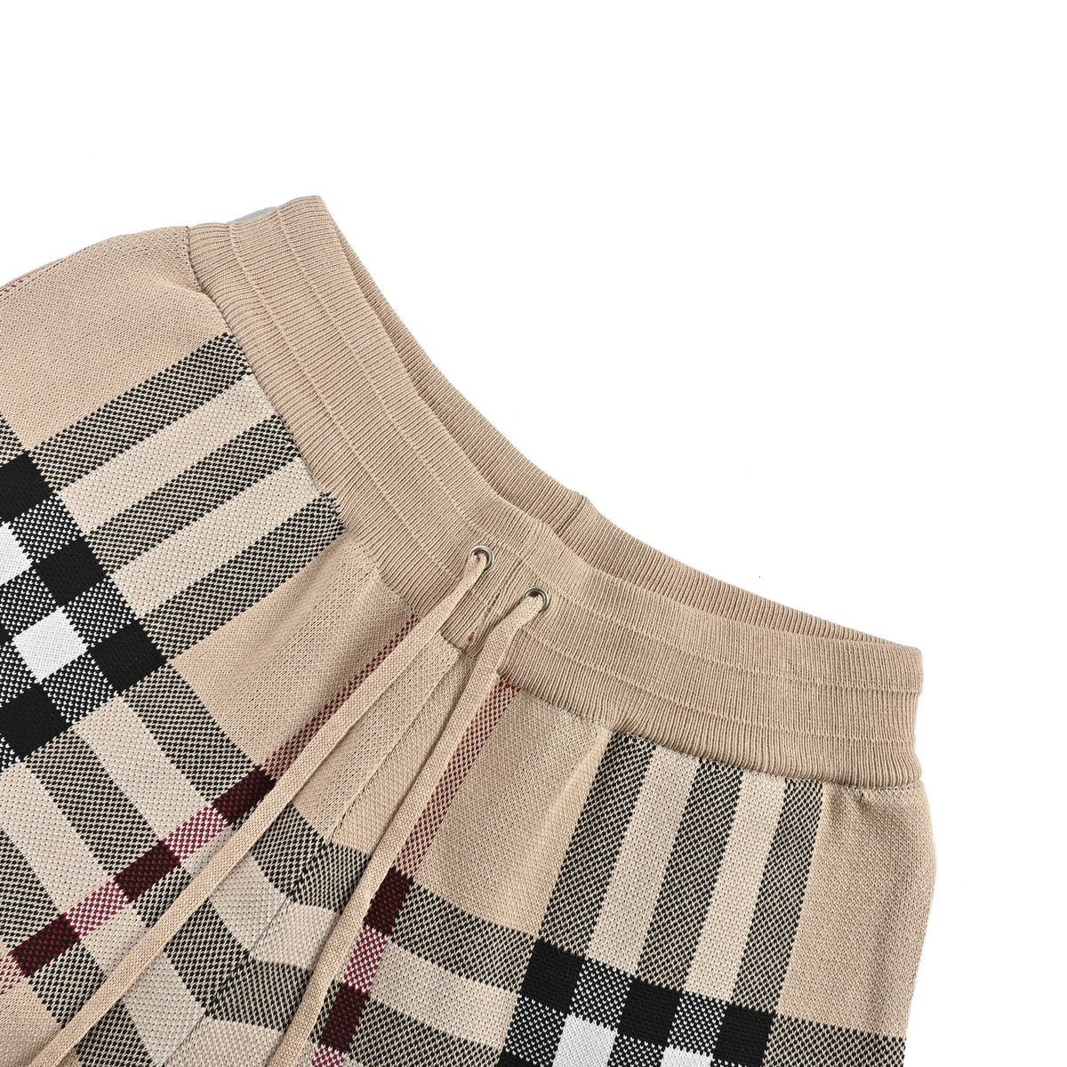 Burberry large plaid knitted shorts