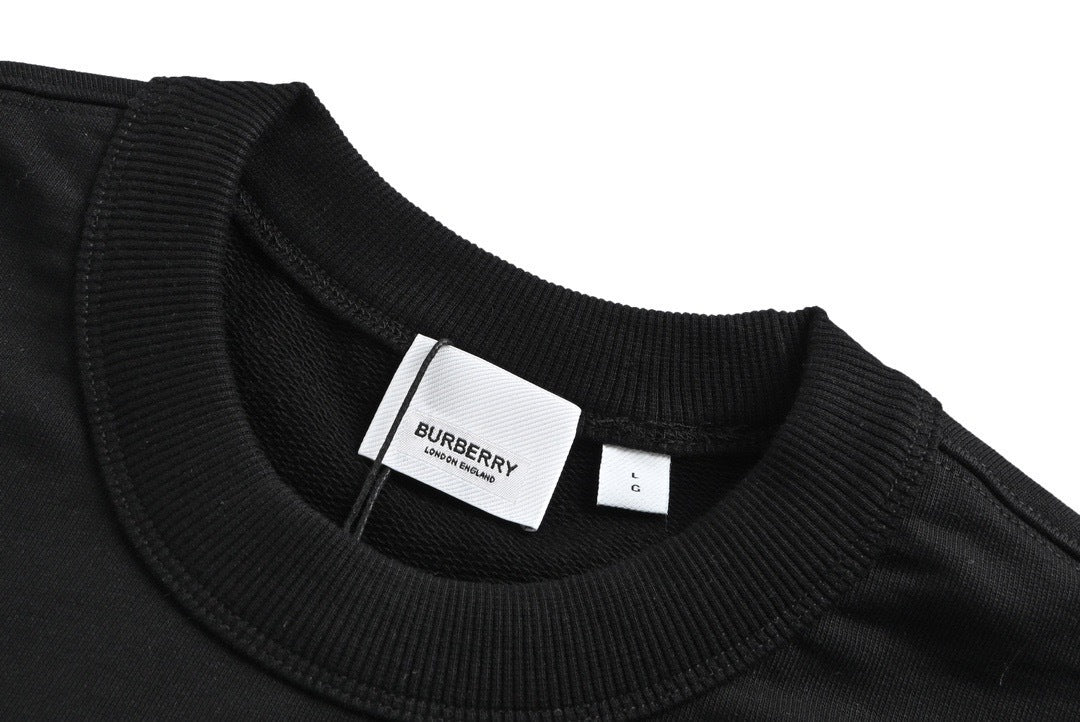 Burberry 22Fw war horse patch crew neck sweatshirt