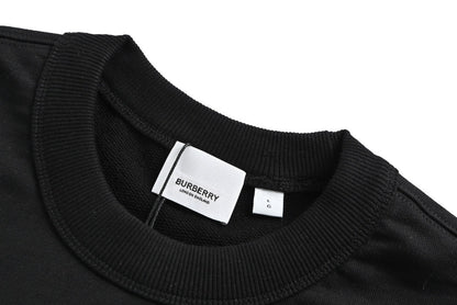 Burberry 22Fw war horse patch crew neck sweatshirt