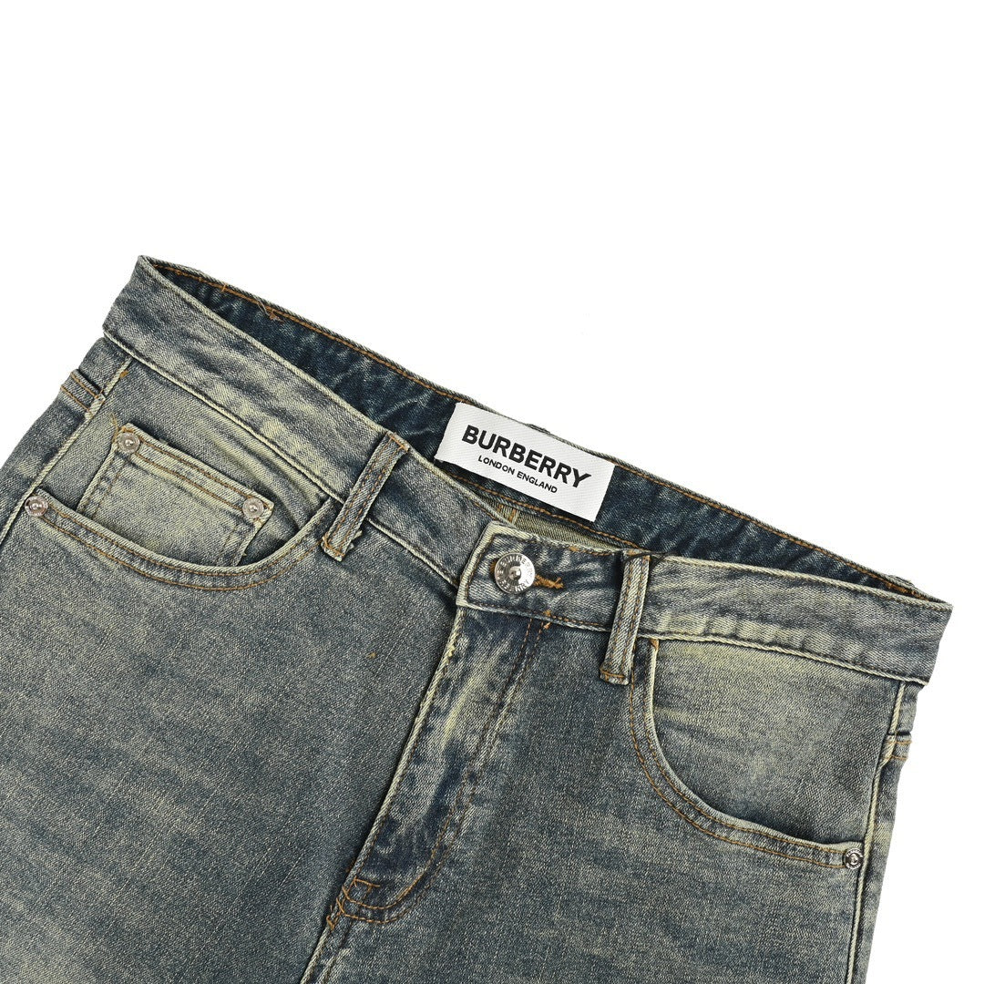 Burberry 24Fw Back Pocket Wheat Horse Embroidered Jeans