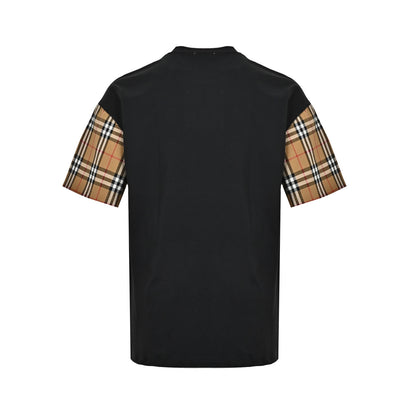 Burberry plaid sleeves with embroidered logo short sleeves