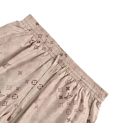 Louis Vuitton presbyopic khaki all-over printed suit shorts