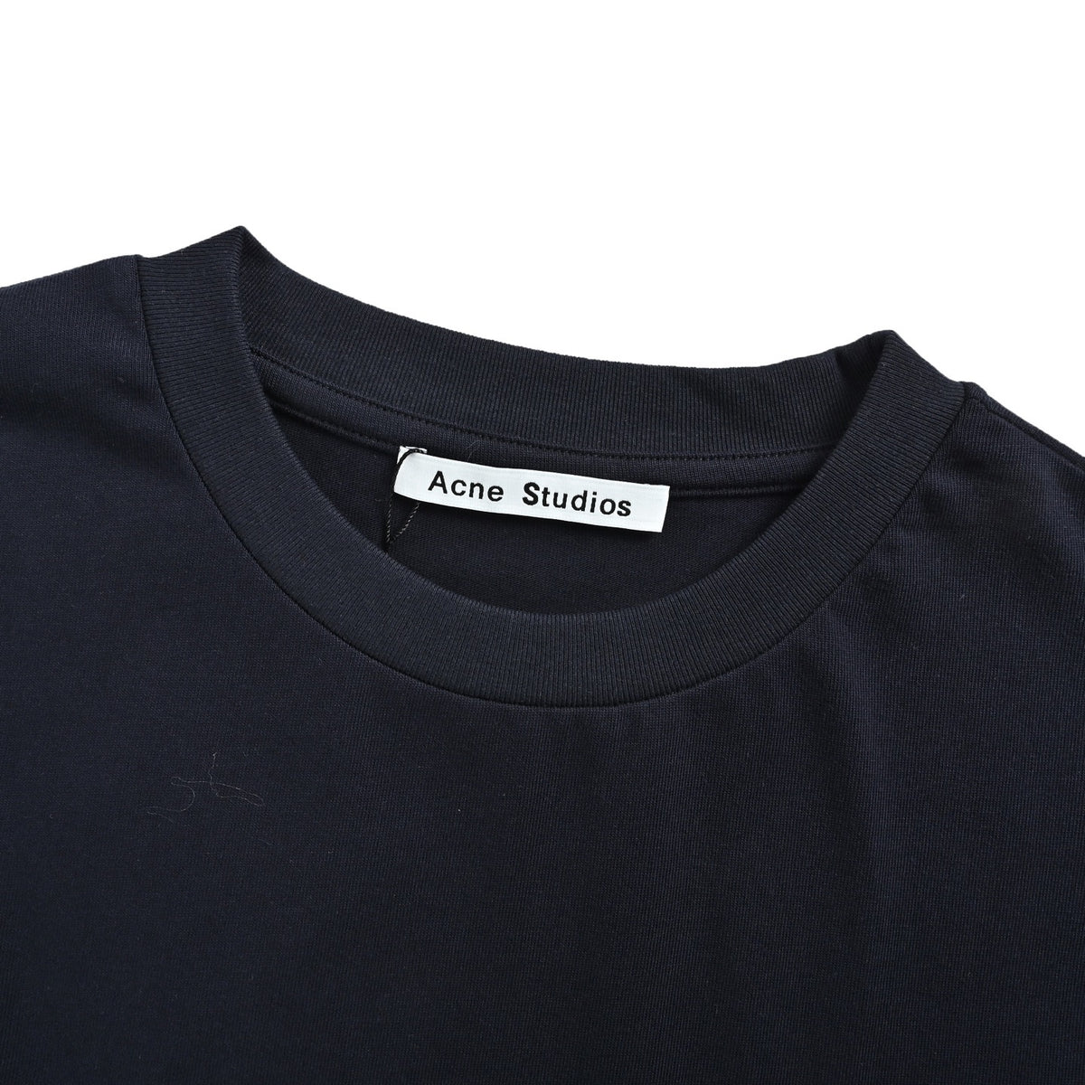 Acne Studios small bow printed short sleeves
