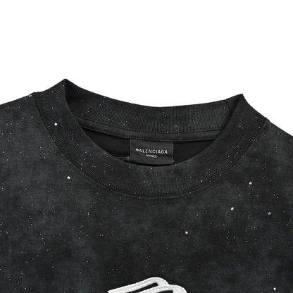 Balenciaga renders baby's breath embroidered letter short sleeves