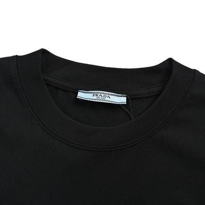 Prada 26ss inverted triangle letter embroidered short sleeves