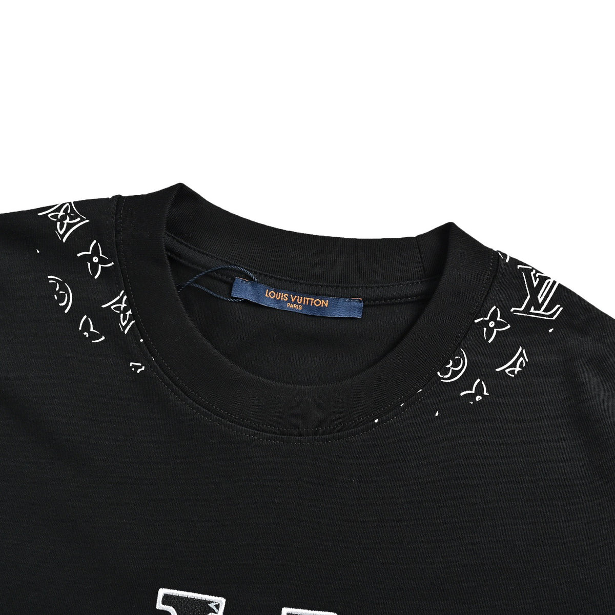 Louis Vuitton leather logo embroidered short sleeves
