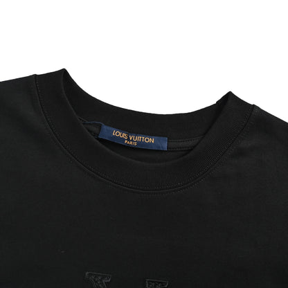 Louis Vuitton chest dark pattern old flower embroidered short sleeves